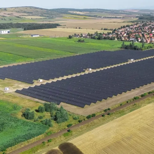 PEKA Solar által telepített napelemes rendszer