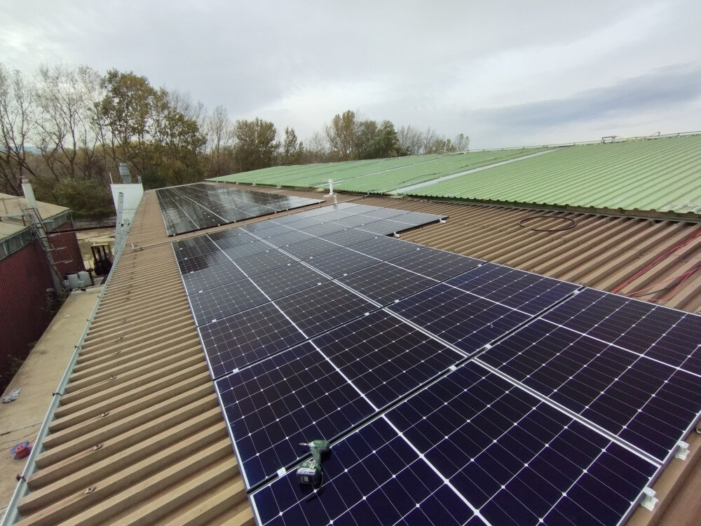 150 kW visszwattvédelmes kiserőmű – Vác, Pest megye